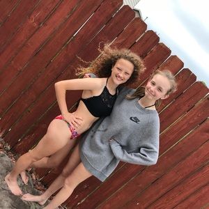 Meet your Posher, Layla